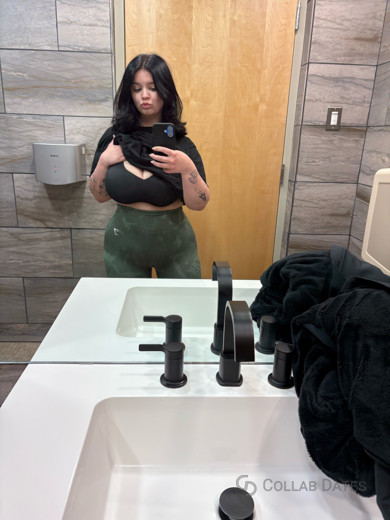 blueeyedgothgirl's photo