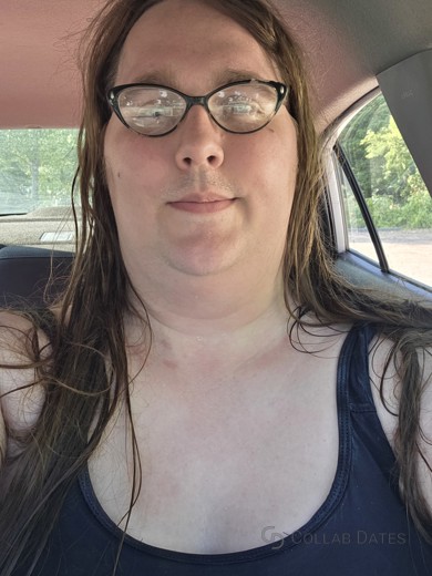 Thequeenhelena's main photo