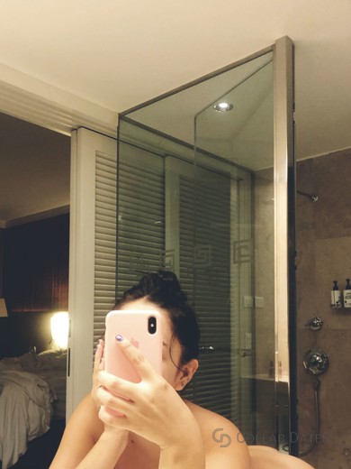 Esther's photo