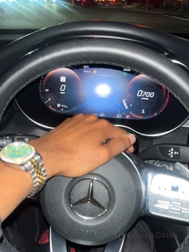 AdonnisCooper's photo