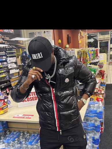 AdonnisCooper's photo