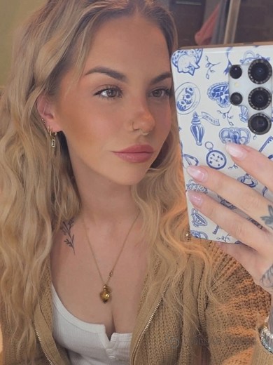 Danniafterdark's main photo