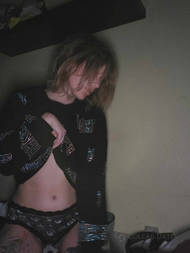 MidnightMoxie's main photo