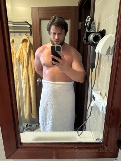 Dmitrii's main photo