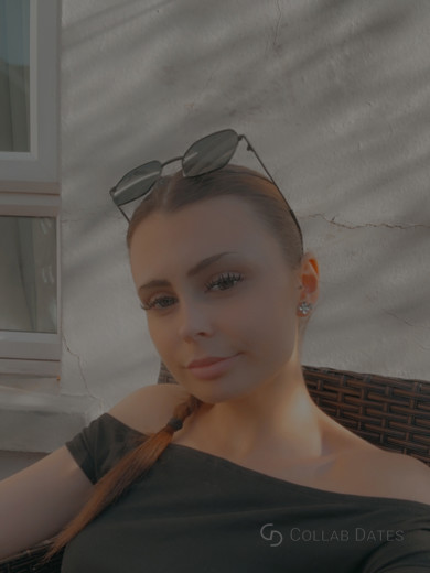 Ellie's main photo