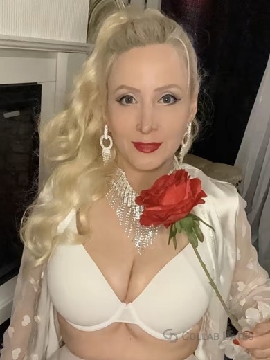 Vivian Rose's main photo