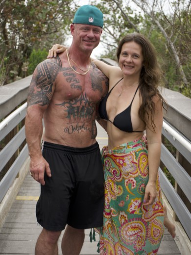 FitNaughtyCouple's photo