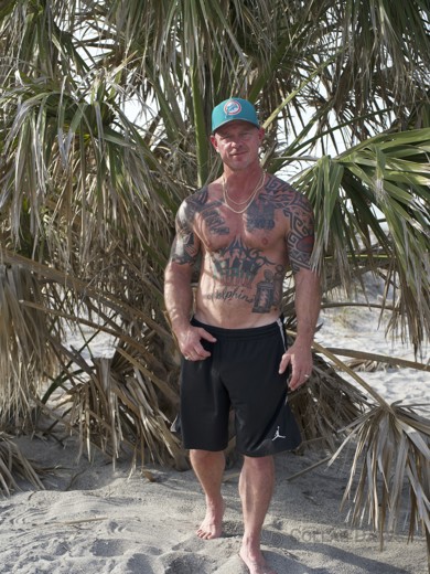 FitNaughtyCouple's photo